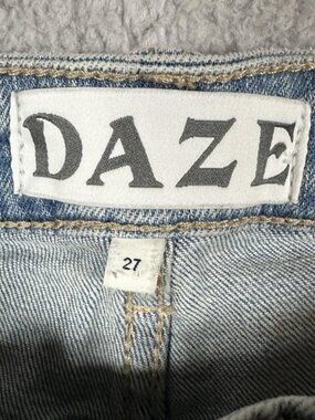 Daze Jeans Womens 27 Blue Distressed High Rise Button Fly Ripped Mom Denim Pants